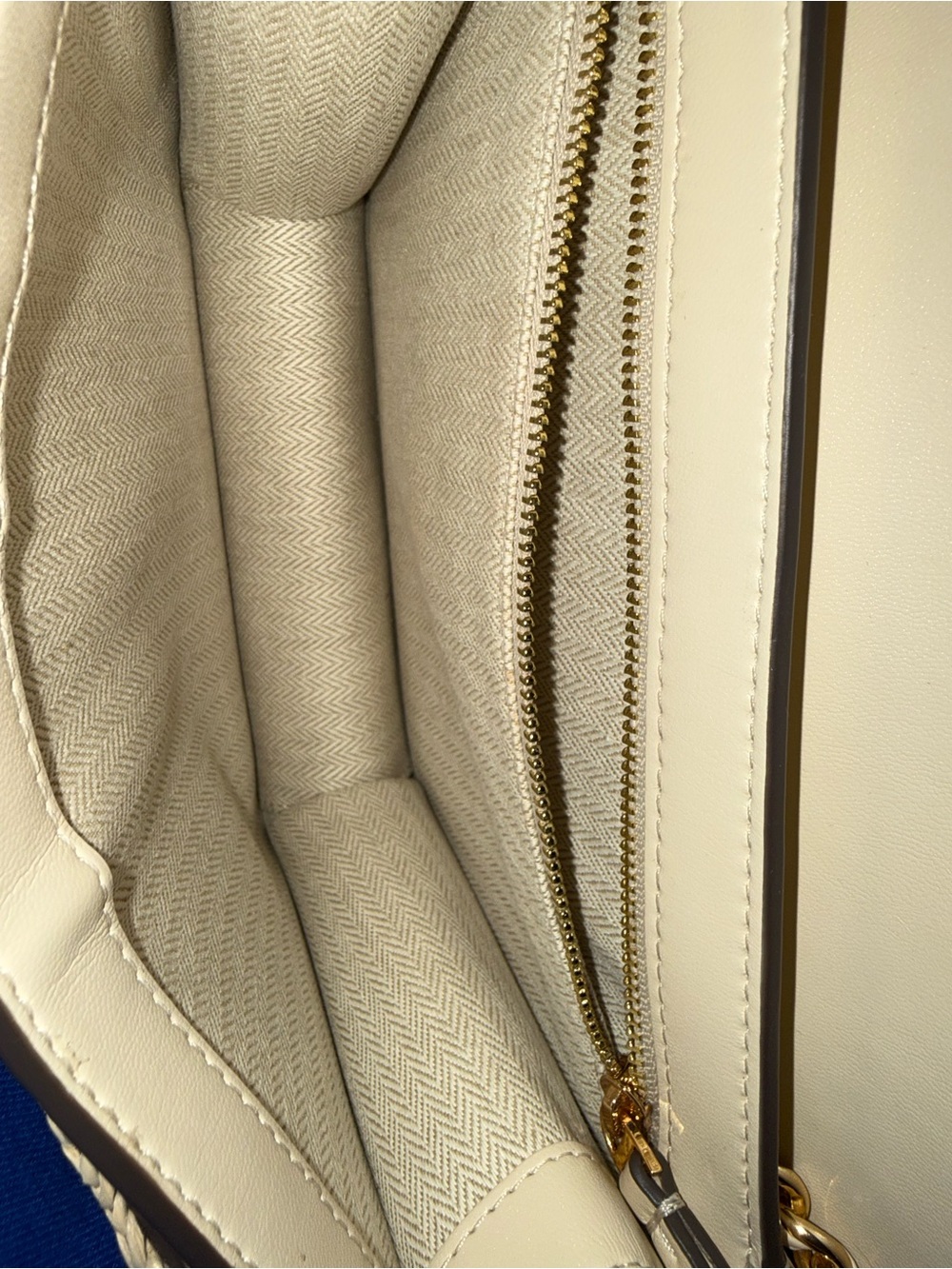 Tory Burch Britten Raffia Crochet Small Adjustable Shoulder Bag - Picture 7 of 9